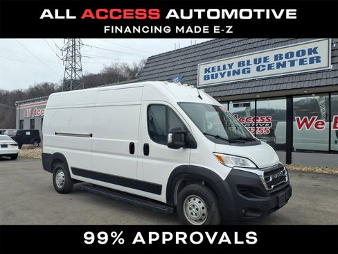 Used 2023 RAM ProMaster 2500 image 2