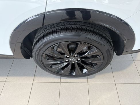 Used 2024 Buick Envista Sport Touring w/ Convenience I Package image 6