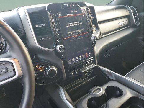Used 2021 RAM 1500 Big Horn image 22
