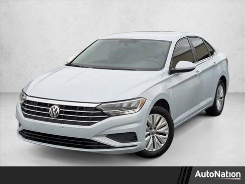 Used 2019 Volkswagen Jetta S image 1