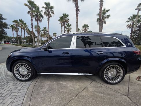 Certified 2026 Mercedes-Benz Maybach GLS 600 4MATIC image 6
