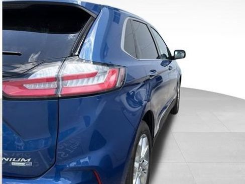 Used 2020 Ford Edge Titanium AWD/4WD image 6