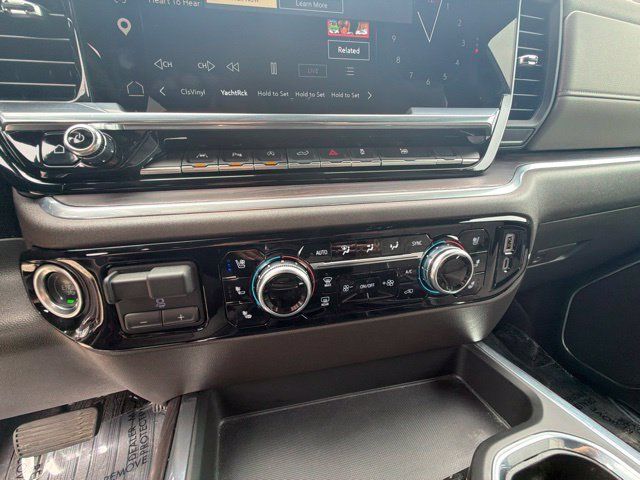 Used 2025 GMC Sierra 1500 SLT w/ SLT Premium Package AWD/4WD image 25