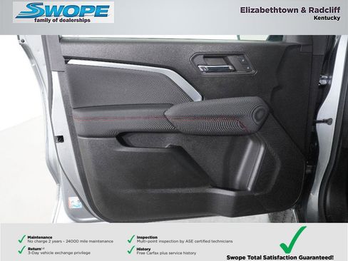 Used 2023 Chevrolet Colorado Z71 w/ Z71 Convenience Package 2 image 13