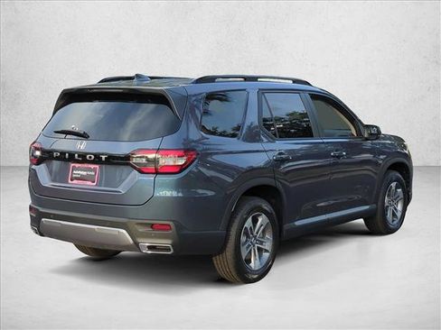 New 2026 Honda Pilot EX-L image 2