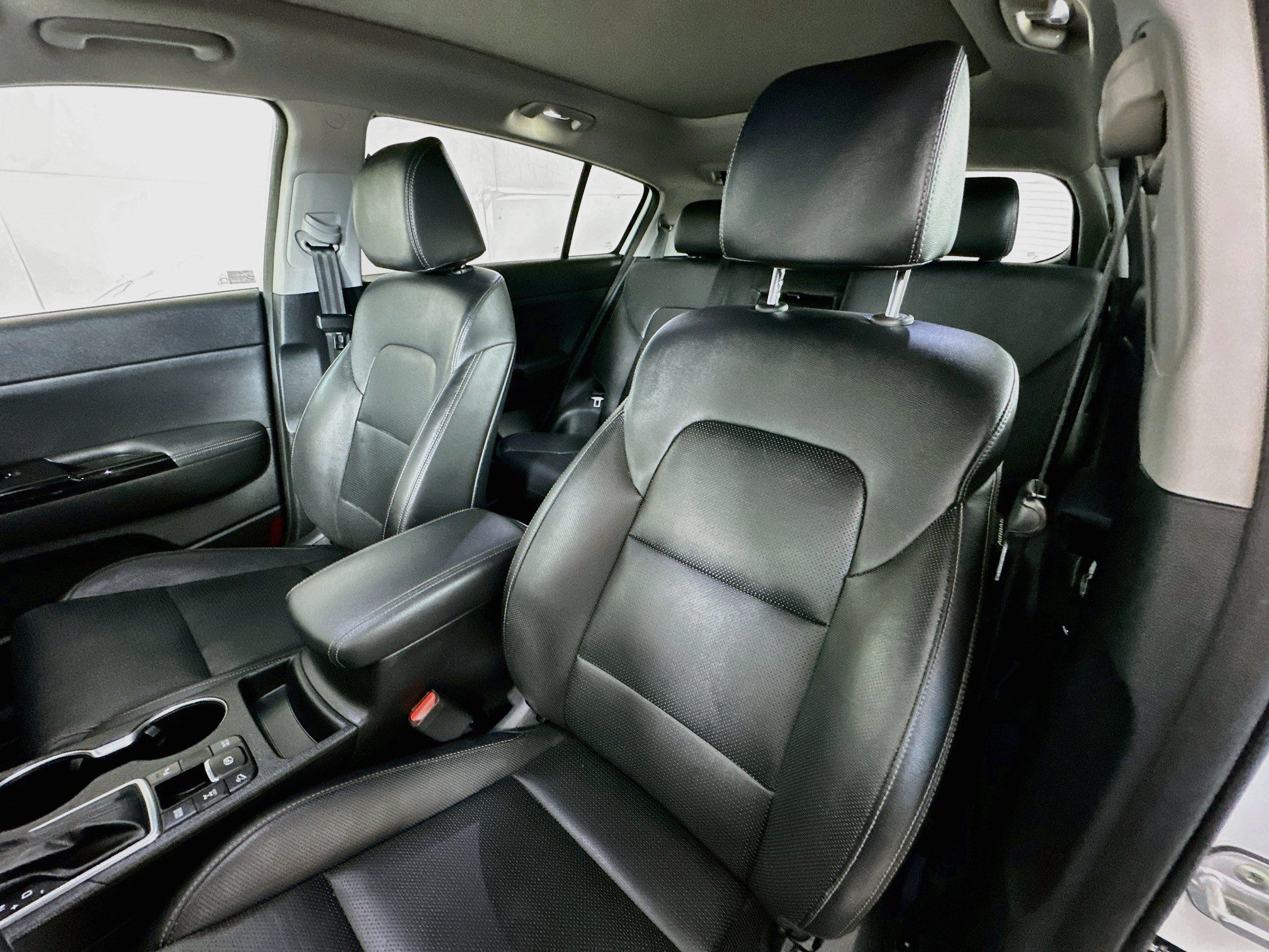 Used 2020 Kia Sportage EX w/ EX Technology Package AWD/4WD image 21