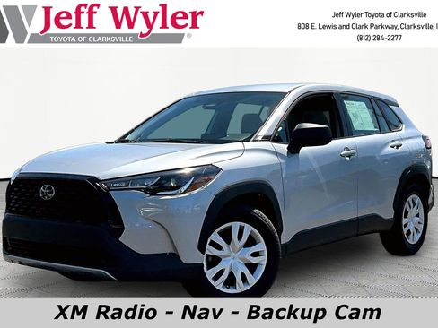 Used 2024 Toyota Corolla Cross L FWD image 1