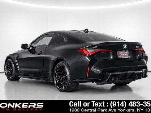 Used 2021 BMW M4 Competition w/ M Carbon Exterior Package RWD image 10