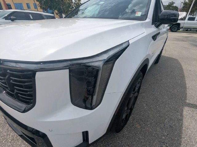 Certified 2026 Kia Sorento SX Prestige AWD/4WD image 10