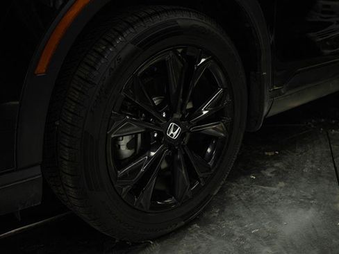 Used 2023 Honda CR-V Sport Touring image 3