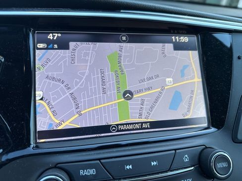 Used 2017 Buick Envision Essence image 9