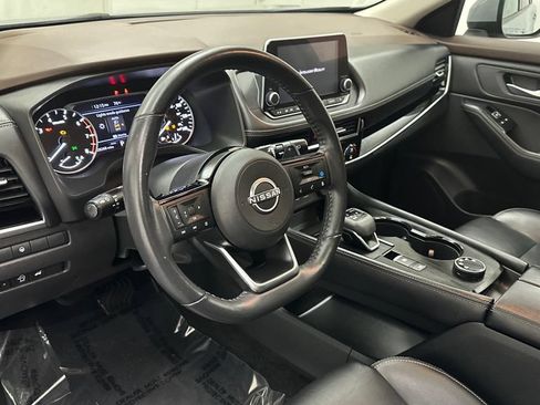 Used 2023 Nissan Rogue SL AWD/4WD image 26