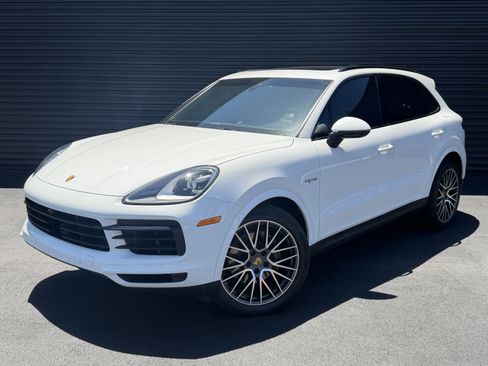 Used 2021 Porsche Cayenne E-Hybrid AWD/4WD image 1