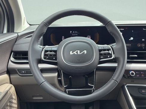 New 2026 Kia Carnival EX FWD image 27