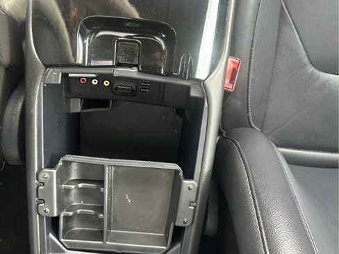 Used 2014 Ford Fusion Titanium FWD image 11
