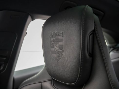 Certified 2022 Porsche Taycan 4 Cross Turismo image 29