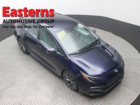 Used 2020 Toyota Corolla SE image 3