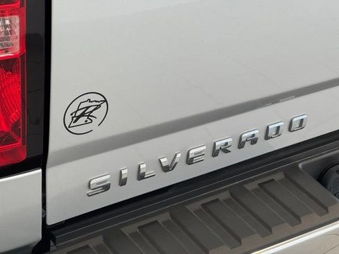 Used 2018 Chevrolet Silverado 1500 LT w/ All Star Edition AWD/4WD image 44