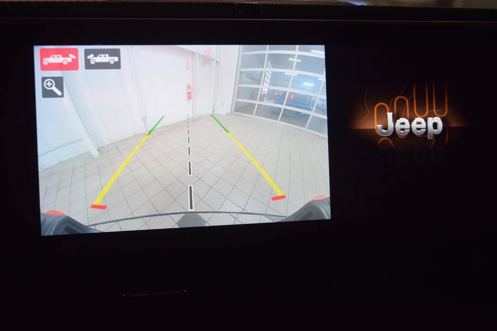 Used 2026 Jeep Gladiator Mojave AWD/4WD image 54