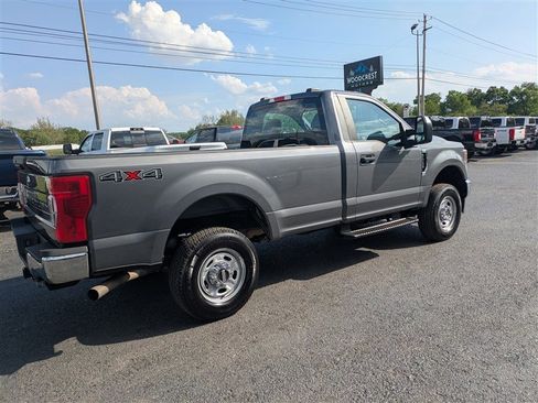 Used 2021 Ford F250 XL w/ STX Appearance Package AWD/4WD image 6