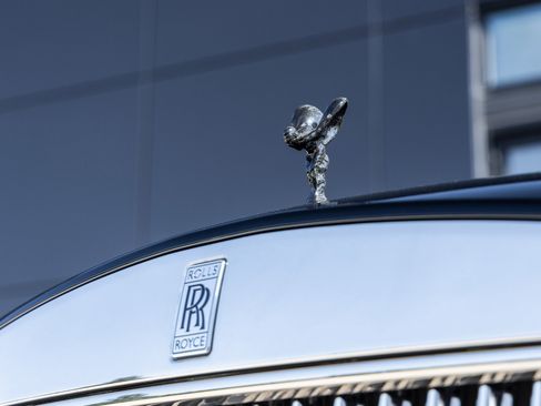 Used 2025 Rolls-Royce Cullinan image 18