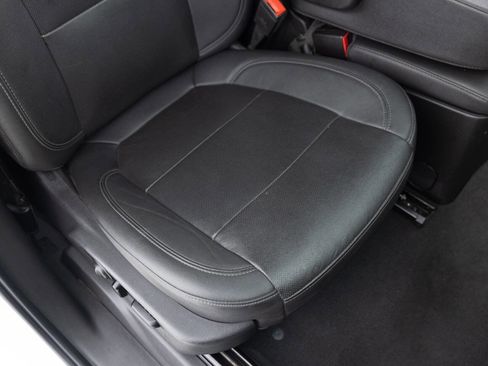 Used 2021 Chevrolet Silverado 2500 LTZ image 29