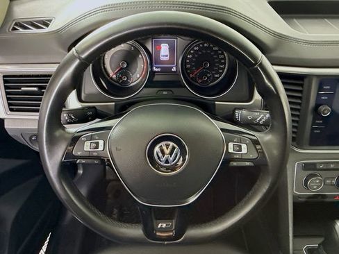 Used 2019 Volkswagen Atlas SE w/ Panoramic Sunroof Package image 13