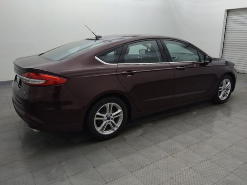 Used 2018 Ford Fusion SE FWD image 10