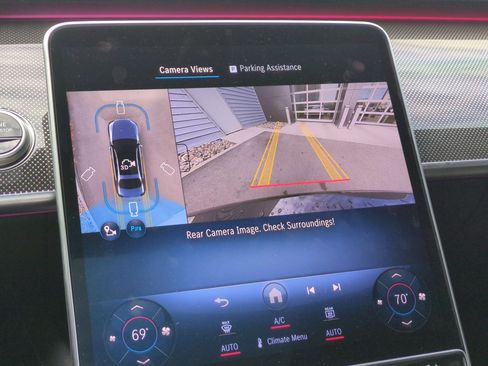 Used 2025 Mercedes-Benz S 63 AMG S image 25