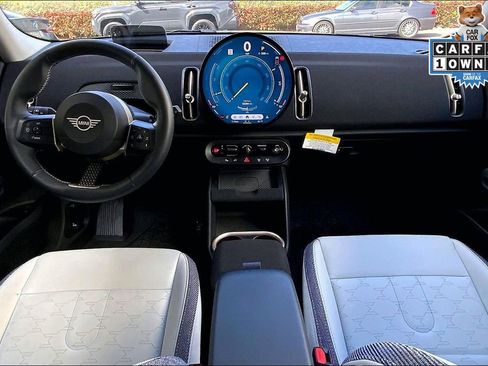 Certified 2025 MINI Cooper Countryman S w/ Comfort Package Max image 15