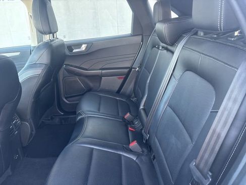 Used 2022 Ford Escape SEL w/ Class II Trailer Tow Package image 23