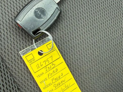 Used 2013 Ford Focus S image 20