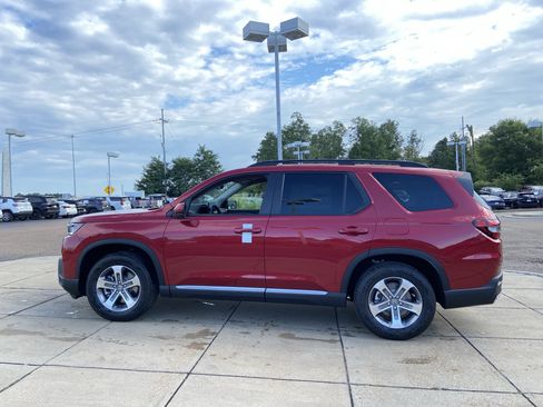 New 2026 Honda Pilot EX-L image 6