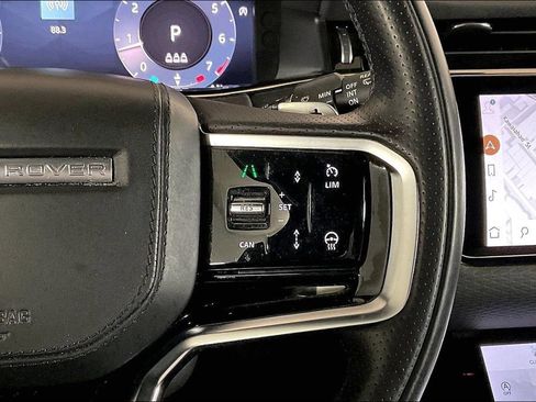 Used 2023 Land Rover Range Rover Evoque HST image 19