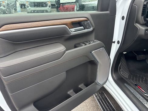 New 2026 Chevrolet Silverado 2500 High Country w/ High Country Premium Package AWD/4WD image 23