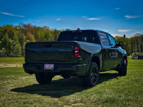 New 2026 RAM 1500 Laramie AWD/4WD image 3