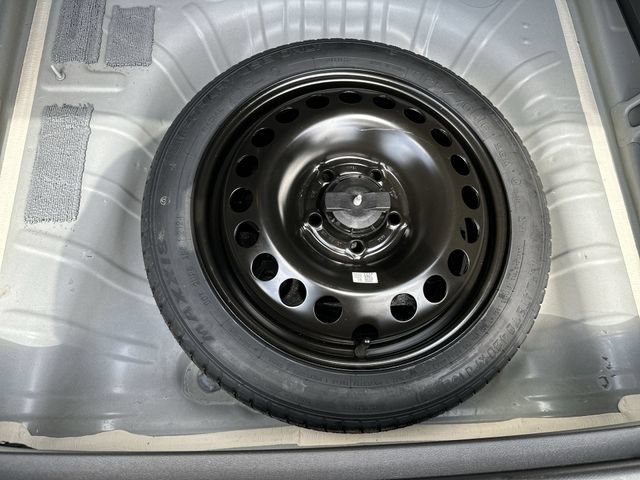 Used 2025 Chevrolet Trax RS w/ Driver Confidence Package FWD image 28