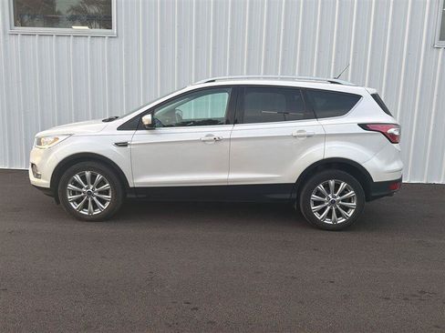 Used 2018 Ford Escape Titanium AWD/4WD image 4