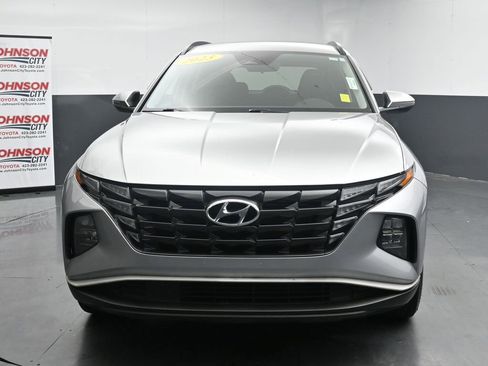 Used 2023 Hyundai Tucson SEL w/ Winter Package FWD image 3