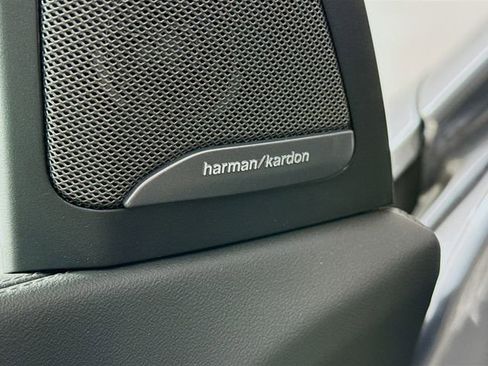 Used 2024 BMW X5 xDrive40i w/ Premium Package image 19