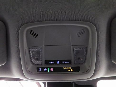 Used 2023 Chevrolet Malibu LT image 31