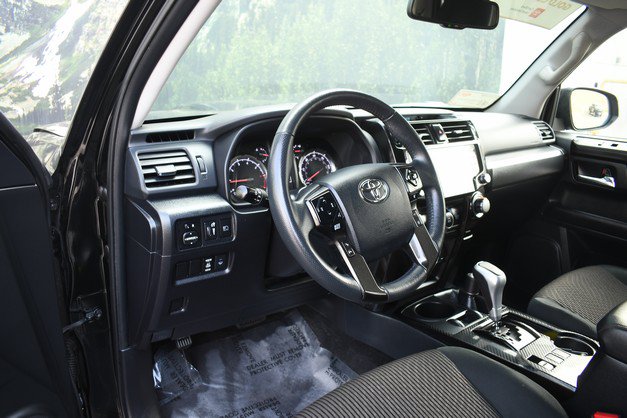 Certified 2024 Toyota 4Runner TRD Off-Road AWD/4WD image 14