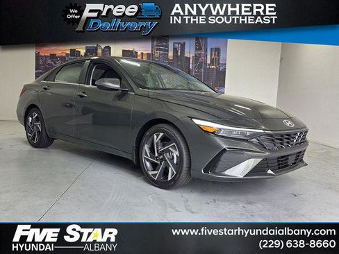 New 2026 Hyundai Elantra Limited image 1