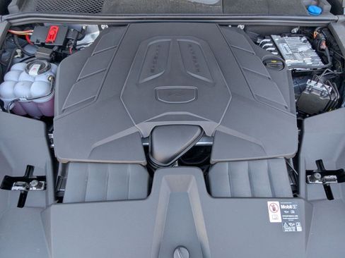 New 2026 Porsche Cayenne Coupe image 28