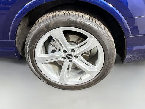 Used 2019 Audi Q7 3.0T Prestige image 37