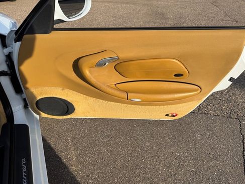 Used 1999 Porsche 911 Carrera image 40