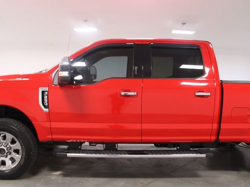 Used 2018 Ford F250 Lariat w/ Chrome Package AWD/4WD image 6