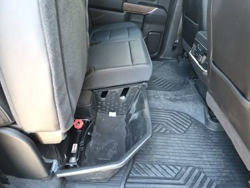 Used 2021 Chevrolet Silverado 1500 High Country w/ Technology Package image 47