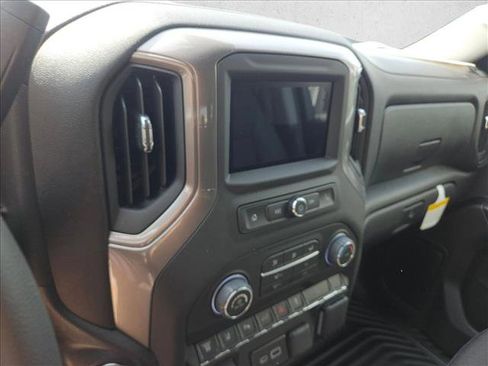 New 2026 Chevrolet Silverado 2500 Custom w/ Custom Value Package image 13