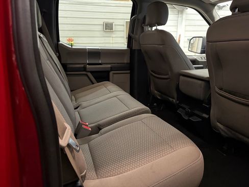 Used 2018 Ford F150 XLT w/ Equipment Group 302A Luxury AWD/4WD image 31